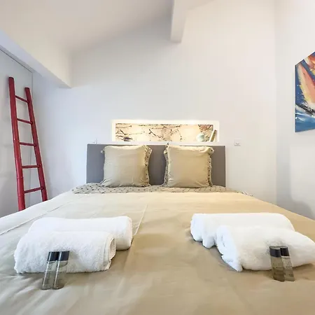 شقة Le Duplex By Winsome Destination *